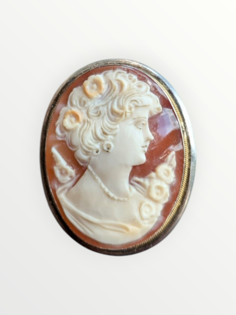 camafeo-vintage-colgante-plata-estilo-antiguo